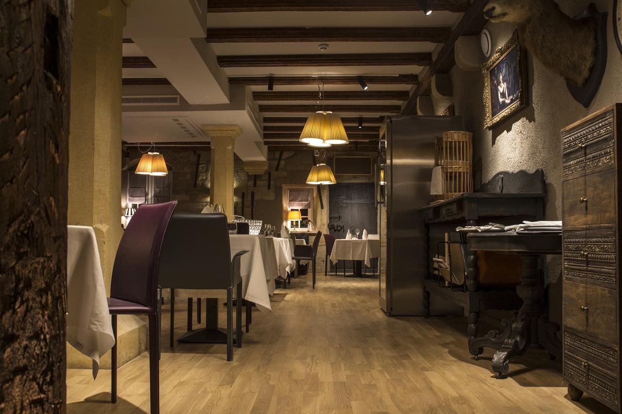 皇冠餐厅酒店 昂西桑 外观 照片